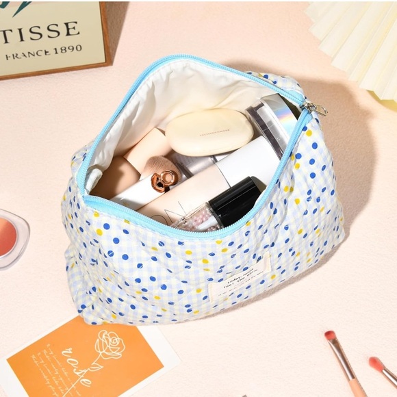 Quilted Makeup Bag Polka Dot Cosmetic large Capacity Canvas Travel Bag M… - Picture 5 of 5